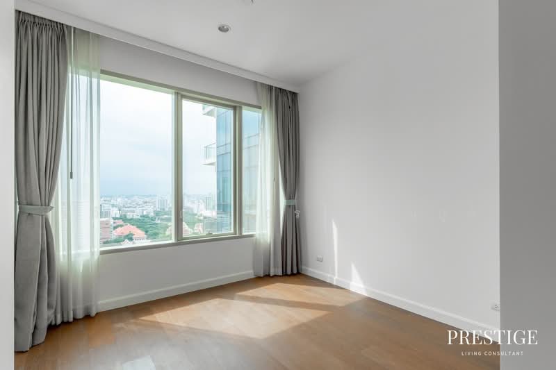 185 Rajadamri, Bangkok, 185 Rajadamri Road, Lumphini, Pathum Wan, Bangkok, 2 Bedrooms, 127 sqm, Condo For Sale, by ถวัลรัตน์ ธรรมานุกูล, 500480570 - DDproperty.com