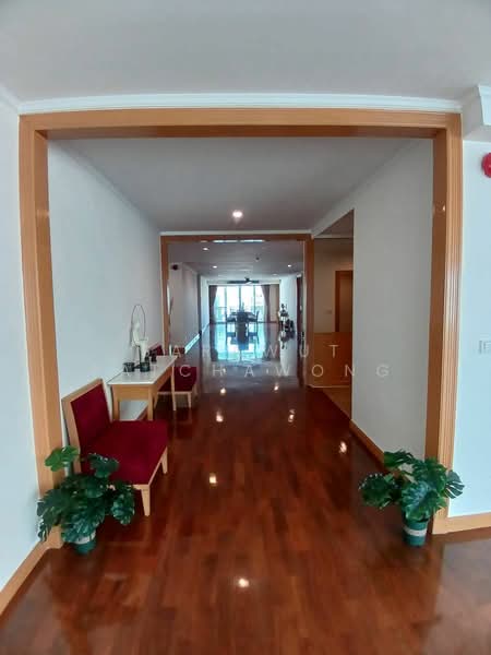 GM Height, Bangkok, Soi Sukhummvit 22, Khong Tan, Khlong Toei, Bangkok, 4 Bedrooms, 498 sqm, Apartment For Rent, by Sarawut Ratchawong, 500480577 - DDproperty.com