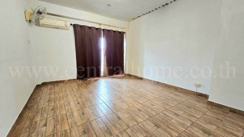 ย่านตลาดไท, Pathum Thani, เทพกุญชร 2, Khlong Nung, Khlong Luang, Pathum Thani, , 400 sqm, Shophouse For Sale, by คุณ ศันสนีย์ ( เก๋ ), 500480578 - DDproperty.com