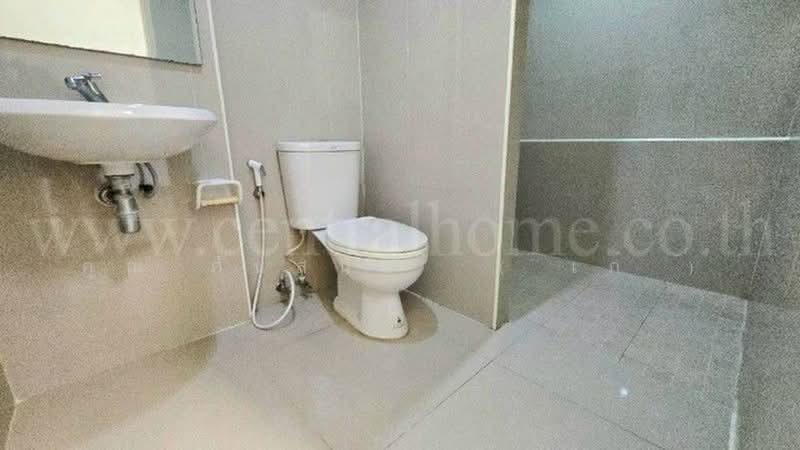 ย่านตลาดไท, Pathum Thani, เทพกุญชร 2, Khlong Nung, Khlong Luang, Pathum Thani, , 400 sqm, Shophouse For Sale, by คุณ ศันสนีย์ ( เก๋ ), 500480578 - DDproperty.com