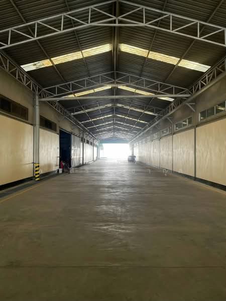 ขาย/ให้เช่า โกดัง/โรงงาน พร้อมออฟฟิศ ที่พัก พื้นที่สีเหลือง 33,600ตรม บ้านบึง ชลบุรี (TW8-26026), Chon Buri (Pattaya), Nong Samsak, Ban Bung, Chon Buri (Pattaya), , 33,600 sqm, Warehouse/Factory For Rent, by ณภัทร พรสิริเมธากุล, 500480588 - DDproperty.com