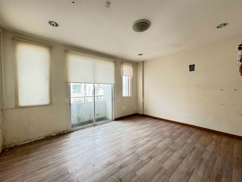 พรีเมี่ยม เพลส 3 เอกมัย-รามอินทรา (Premium Place 3 Ekamai-Ramindra), กรุงเทพ, ถนนนวลจันทร์, คลองกุ่ม, บึงกุ่ม, กรุงเทพ, 150 ตร.ม., ทาวน์เฮ้าส์ ขาย, โดย คุณ พรทิพย์ จันทร์หา (ปุ๋ย), 500480592 - DDproperty.com