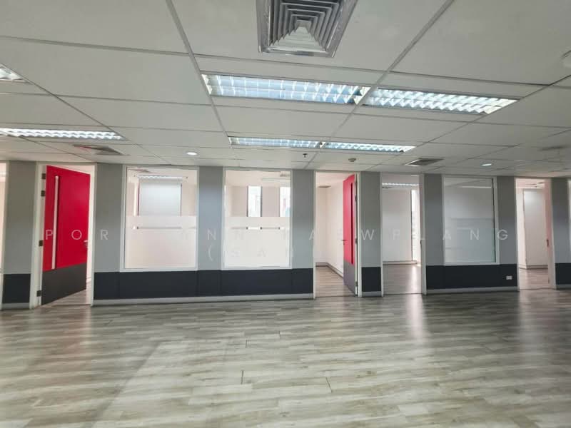 Prime Office Space Asoke - Phetchaburi | 308 sq.m. | 550 THB/sq.m. | MRT Phetchaburi / BTS Asoke, Bangkok, Khlongtoei Nua, Watthana, Bangkok, , 308 sqm, Office Space For Rent, by Pornpann Kaewplang (Sand), 500480600 - DDproperty.com