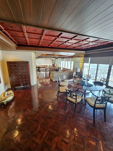 State Tower, Bangkok, 1055 Silom Road, Silom, Bang Rak, Bangkok, 2 Bedrooms, 267 sqm, Condo For Rent, by Sarawut Ratchawong, 500480603 - DDproperty.com