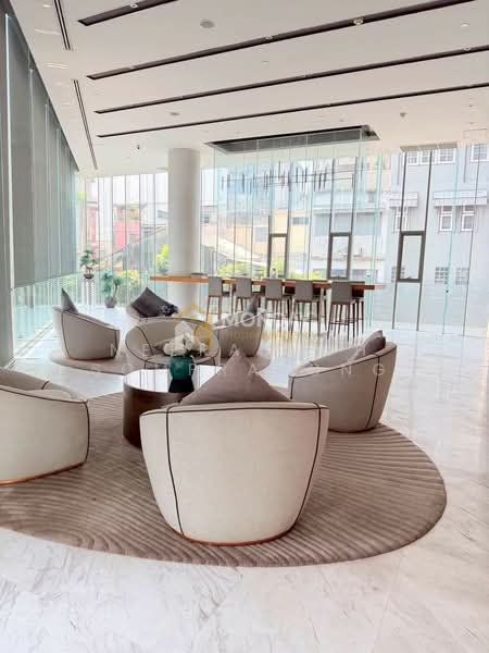 The Room Rama 4, Bangkok, 777 Rama 4 Road, Rong Muang, Pathum Wan, Bangkok, 1 Bedroom, 44 sqm, Condo For Sale, by Neeranuch Somprasong, 500480604 - DDproperty.com