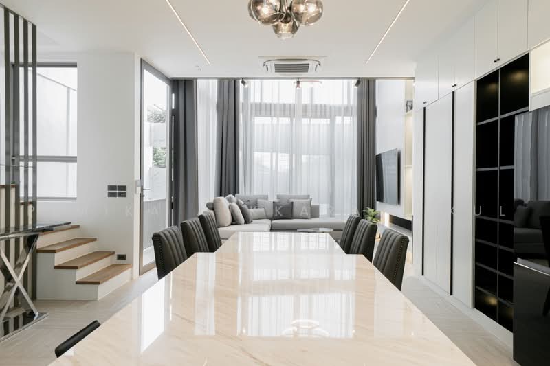 LUXE 35 Ratchada-Ladprao, Bangkok, Soi Lat Phrao 35, Lat Phrao Road, Chan Kasem, Chatuchak, Bangkok, 3 Bedrooms, 263 sqm, Townhouse For Sale, by Pemika Aukkaraleekul, 500480637 - DDproperty.com