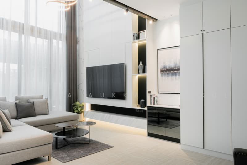 LUXE 35 Ratchada-Ladprao, Bangkok, Soi Lat Phrao 35, Lat Phrao Road, Chan Kasem, Chatuchak, Bangkok, 3 Bedrooms, 263 sqm, Townhouse For Sale, by Pemika Aukkaraleekul, 500480637 - DDproperty.com