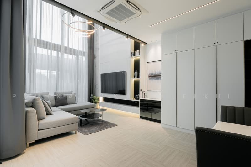 LUXE 35 Ratchada-Ladprao, Bangkok, Soi Lat Phrao 35, Lat Phrao Road, Chan Kasem, Chatuchak, Bangkok, 3 Bedrooms, 263 sqm, Townhouse For Sale, by Pemika Aukkaraleekul, 500480637 - DDproperty.com