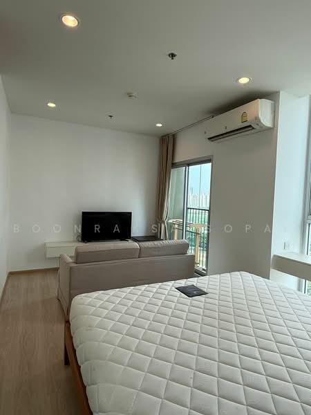 Noble Revolve Ratchada 2, Bangkok, 70 Soi Ratchadaphisek 10, Ratchadaphisek Road, Huai Khwang, Bangkok, 2 Bedrooms, 53 sqm, Condo For Rent, by Boonraksa Sopak, 500480642 - DDproperty.com
