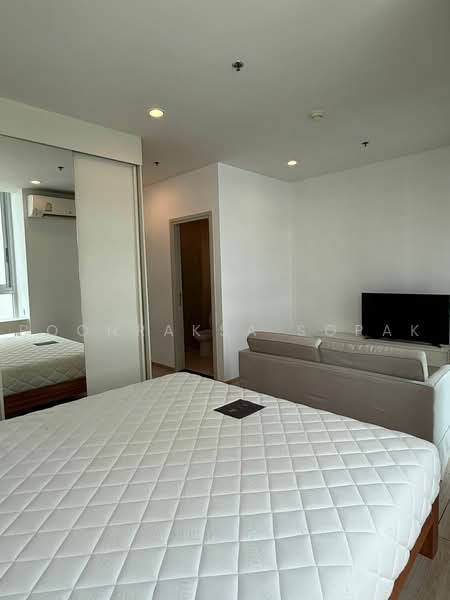 Noble Revolve Ratchada 2, Bangkok, 70 Soi Ratchadaphisek 10, Ratchadaphisek Road, Huai Khwang, Bangkok, 2 Bedrooms, 53 sqm, Condo For Rent, by Boonraksa Sopak, 500480642 - DDproperty.com