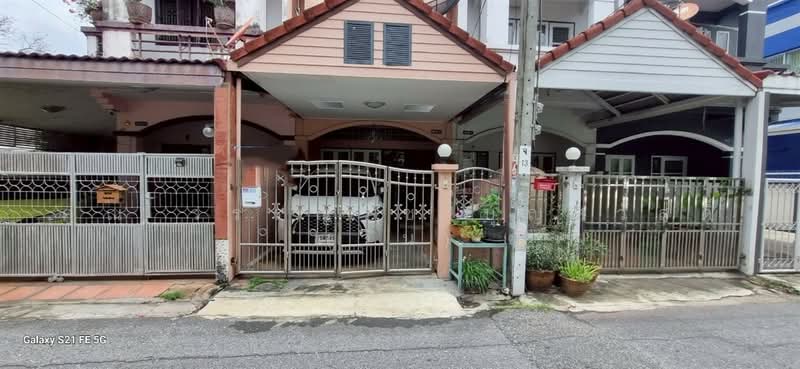 ทาวน์โฮม 3 ชั้น 18.4 ตร.ว. ใกล้ห้างเซ็นทรัลลาดพร้าว ซอยลาดพร้าว47 (สะพาน2), กรุงเทพ, ถนนลาดพร้าว, สะพานสอง, วังทองหลาง, กรุงเทพ, 130 ตร.ม., ทาวน์เฮ้าส์ ขาย, โดย คุณ วรรณรัช บุญสวัสดิ์ (วิน), 500480646 - DDproperty.com