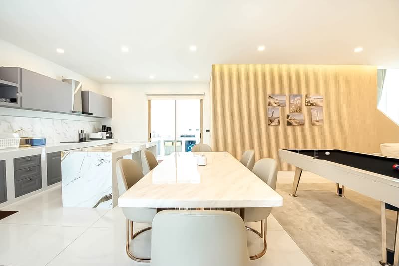 High End Pool Villa for Sale Jomtien Pattaya 5 Bedrooms Near Beach, Chon Buri (Pattaya), Bang Lamung, Bang Lamung (Pattaya), Chon Buri (Pattaya), 5 Bedrooms, 550 sqm, Villa For Sale, by PLC real estate, 500480657 - DDproperty.com