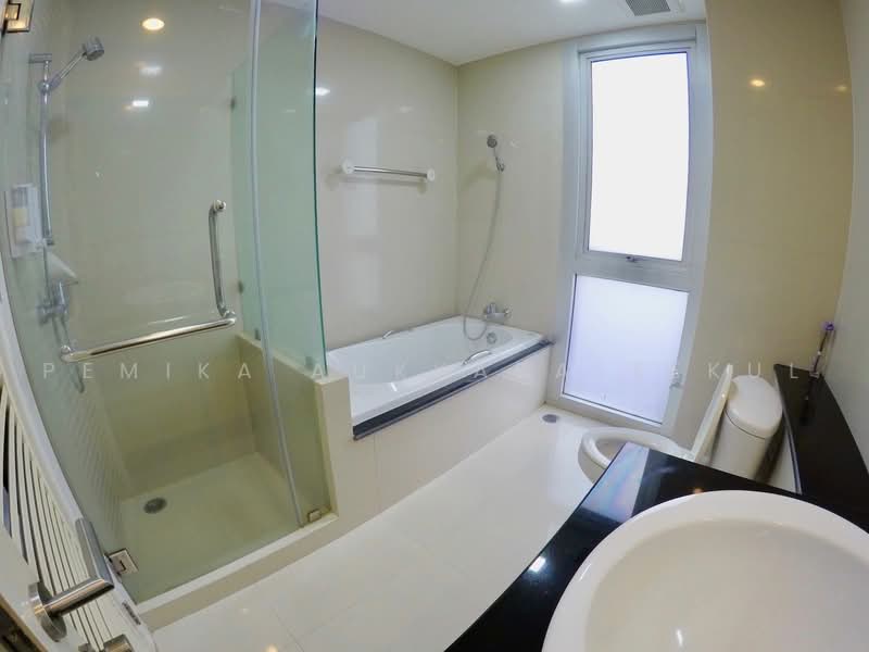 Nusasiri Grand, Bangkok, Soi Sukhumvit 42, Phra Kanong, Khlong Toei, Bangkok, 3 Bedrooms, 137 sqm, Condo For Sale, by Pemika Aukkaraleekul, 500480668 - DDproperty.com