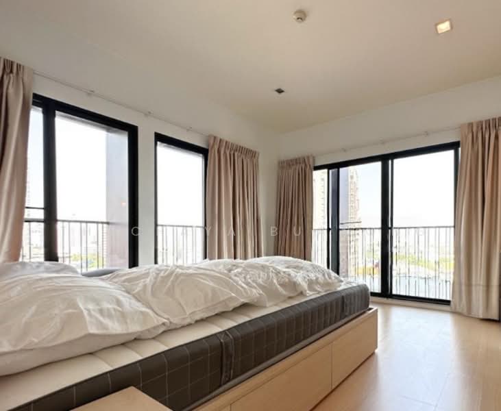 Noble Reveal, Bangkok, 36 Soi Sukhumvit 63, Ekamai Road, Phra Kanong Nua, Watthana, Bangkok, 1 Bedroom, 53 sqm, Condo For Sale, by Thachaya Buanong, 500480672 - DDproperty.com
