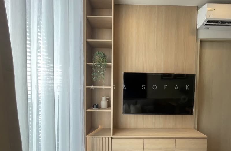 Noble State 39, Bangkok, 35 Soi Sukhumvit 39, Khlong Tan Nua, Watthana, Bangkok, 1 Bedroom, 30 sqm, Condo For Rent, by Boonraksa Sopak, 500480675 - DDproperty.com