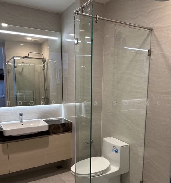 Noble State 39, Bangkok, 35 Soi Sukhumvit 39, Khlong Tan Nua, Watthana, Bangkok, 1 Bedroom, 30 sqm, Condo For Rent, by Boonraksa Sopak, 500480675 - DDproperty.com
