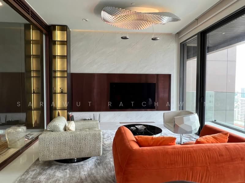 Vittorio 39, Bangkok, 8 Sukhumvit, Khlong Tan Nua, Watthana, Bangkok, 2 Bedrooms, 137 sqm, Condo For Rent, by Sarawut Ratchawong, 500480679 - DDproperty.com