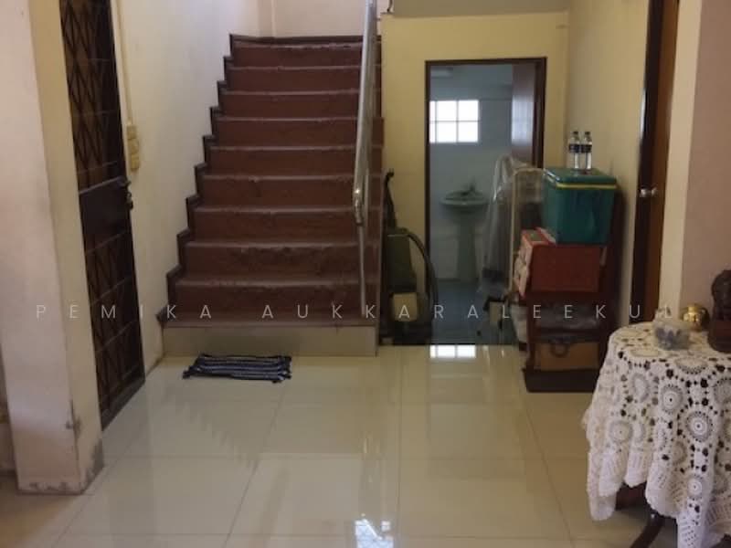 บ้าน 5-ห้องนอน, กรุงเทพ, จันทรเกษม, จตุจักร, กรุงเทพ, 200 ตร.ม., บ้านเดี่ยว ขาย, โดย Pemika Aukkaraleekul, 500480685 - DDproperty.com