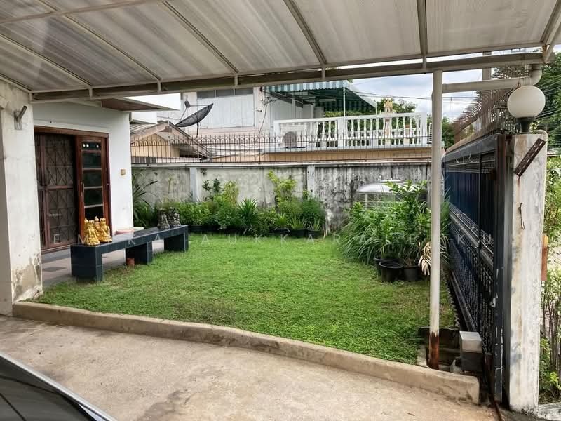 บ้าน 5-ห้องนอน, กรุงเทพ, จันทรเกษม, จตุจักร, กรุงเทพ, 200 ตร.ม., บ้านเดี่ยว ขาย, โดย Pemika Aukkaraleekul, 500480685 - DDproperty.com