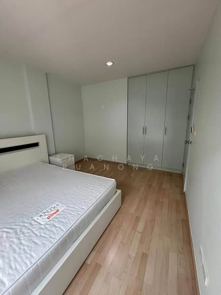 Noble Cube Pattanakarn, Bangkok, Phatthanakan Road, Suan Luang, Bangkok, 3 Bedrooms, 190 sqm, Townhouse For Rent, by Thachaya Buanong, 500480689 - DDproperty.com