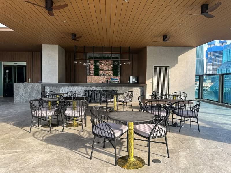 Urbana Sathorn : เออร์บาน่า สาทร, กรุงเทพ, 55 ถนนสาทรใต้, ทุ่งมหาเมฆ, สาทร, กรุงเทพ, 158 ตร.ม., อพาร์ทเมนท์ ให้เช่า, โดย Sarawut Ratchawong, 500480721 - DDproperty.com