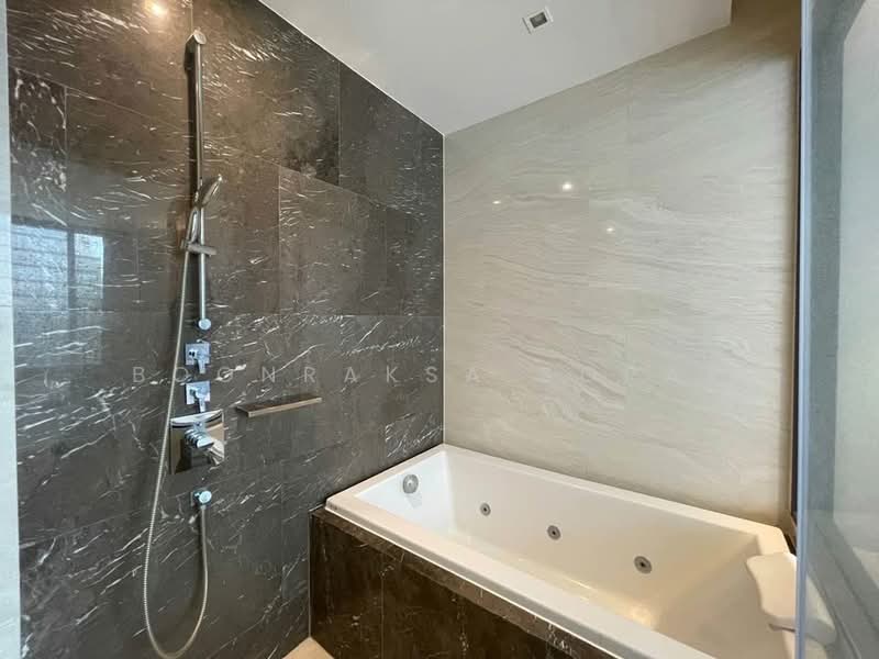 ASHTON Silom, Bangkok, 166 Silom Road, Bang Rak, Bangkok, 2 Bedrooms, 72 sqm, Condo For Rent, by Boonraksa Sopak, 500480729 - DDproperty.com
