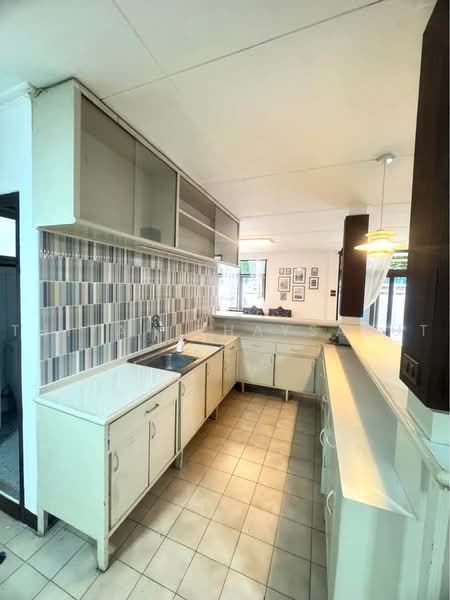 บ้านเดี่ยวซอยปลูกจิต พระราม4, Bangkok, Khlong Toei, Bangkok, 3 Bedrooms, 250 sqm, Single Detached House For Rent, by Thiya Chaysabut, 500480742 - DDproperty.com