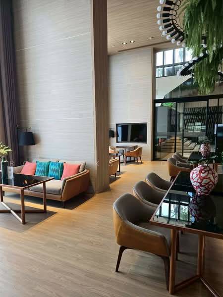 Oka Haus Sukhumvit 36 : โอกะ เฮ้าส์ สุขุมวิท 36, กรุงเทพ, 3399 ถนนพระรามที่ ๔, คลองตัน, คลองเตย, กรุงเทพ, 50 ตร.ม., คอนโด ให้เช่า, โดย Boonraksa Sopak, 500480745 - DDproperty.com