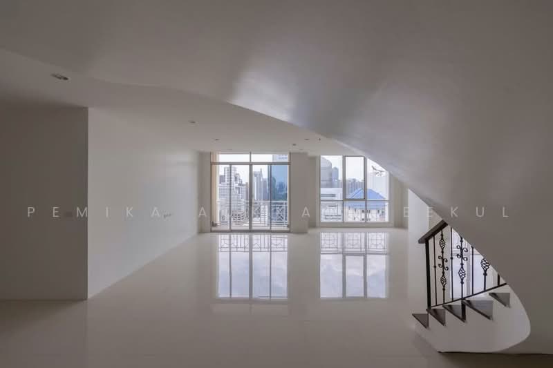 Asoke Place, Bangkok, Asok Montri Rd, Khlongtoei Nua, Watthana, Bangkok, 3 Bedrooms, 343 sqm, Condo For Sale, by Pemika Aukkaraleekul, 500480748 - DDproperty.com