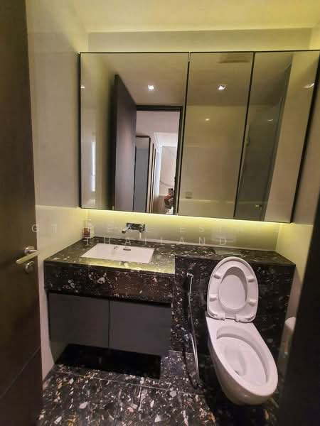 BEATNIQ Sukhumvit 32, Bangkok, Soi Sukhumvit 32, Sukhumvit Road, Khong Tan, Khlong Toei, Bangkok, 2 Bedrooms, 107 sqm, Condo For Rent, by GT Real Estate Thailand, 500480751 - DDproperty.com
