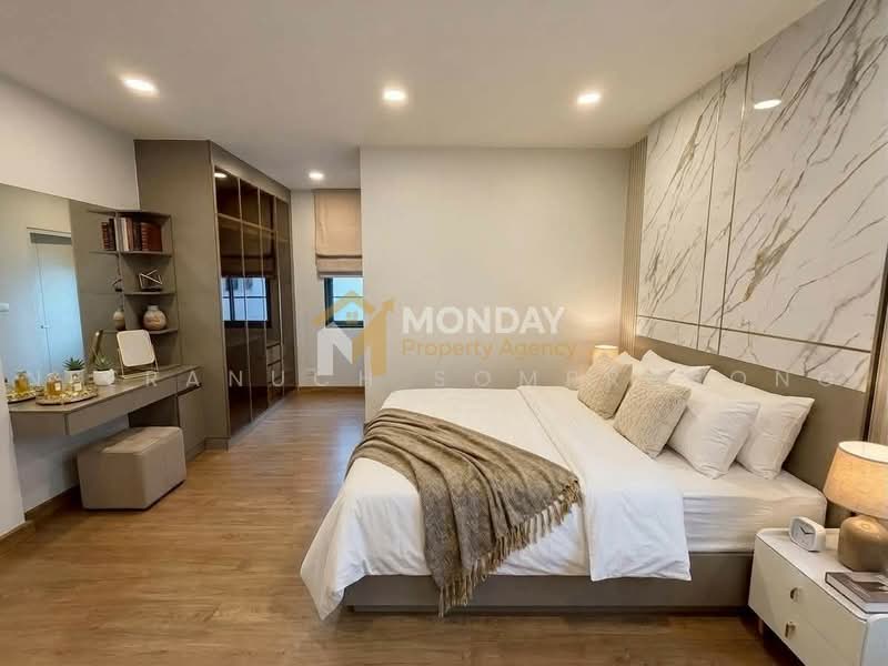 Centro Bangna, Samut Prakan, 111 Soi 3, Bang Kaeo, Bang Plee, Samut Prakan, 4 Bedrooms, 300 sqm, Single Detached House For Sale, by Neeranuch Somprasong, 500480753 - DDproperty.com