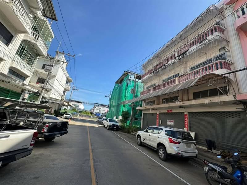 อาคารพาณิชย์ 3.5 ชั้น 60 ตร.ว. หมู่บ้านมั่งมีศรีสุข พระราม2, สมุทรสาคร, ถนนพระราม2, พันท้ายนรสิงห์, เมืองสมุทรสาคร, สมุทรสาคร, 300 ตร.ม., ตึกแถว-อาคารพาณิชย์ ขาย, โดย คุณ ชุติกาญจน์ กล่ำแสง (เชอรี่), 500480754 - DDproperty.com
