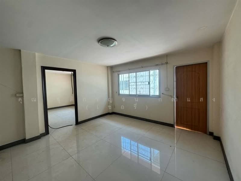 อาคารพาณิชย์ 3.5 ชั้น 60 ตร.ว. หมู่บ้านมั่งมีศรีสุข พระราม2, สมุทรสาคร, ถนนพระราม2, พันท้ายนรสิงห์, เมืองสมุทรสาคร, สมุทรสาคร, 300 ตร.ม., ตึกแถว-อาคารพาณิชย์ ขาย, โดย คุณ ชุติกาญจน์ กล่ำแสง (เชอรี่), 500480754 - DDproperty.com