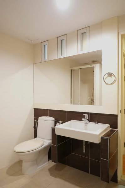 Lumpini Suite Ratchada-Rama 3, Bangkok, Soi Naradhiwat Rajanagarindra 30, Chong Nonsi, Yan Nawa, Bangkok, 3 Bedrooms, 85 sqm, Condo For Rent, by Boonraksa Sopak, 500480757 - DDproperty.com