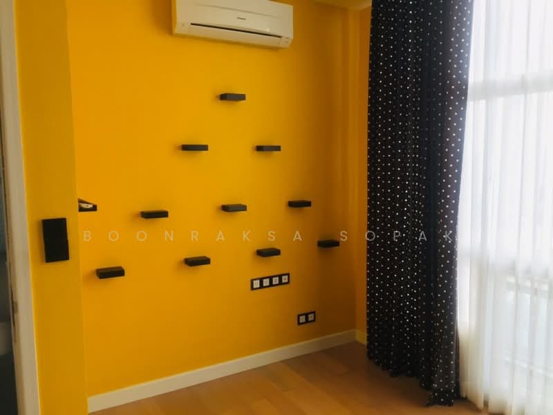 Urbano Absolute Sathon-Taksin, Bangkok, 345 Charoen Nakhon 14/2 Alley, Khlong Ton Sai, Khlong San, Bangkok, 3 Bedrooms, 120 sqm, Condo For Rent, by Boonraksa Sopak, 500480782 - DDproperty.com