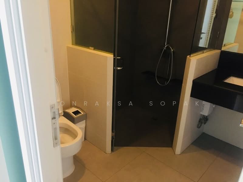 Urbano Absolute Sathon-Taksin, Bangkok, 345 Charoen Nakhon 14/2 Alley, Khlong Ton Sai, Khlong San, Bangkok, 3 Bedrooms, 120 sqm, Condo For Rent, by Boonraksa Sopak, 500480782 - DDproperty.com
