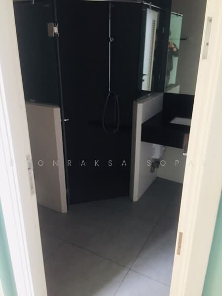 Urbano Absolute Sathon-Taksin, Bangkok, 345 Charoen Nakhon 14/2 Alley, Khlong Ton Sai, Khlong San, Bangkok, 3 Bedrooms, 120 sqm, Condo For Rent, by Boonraksa Sopak, 500480782 - DDproperty.com