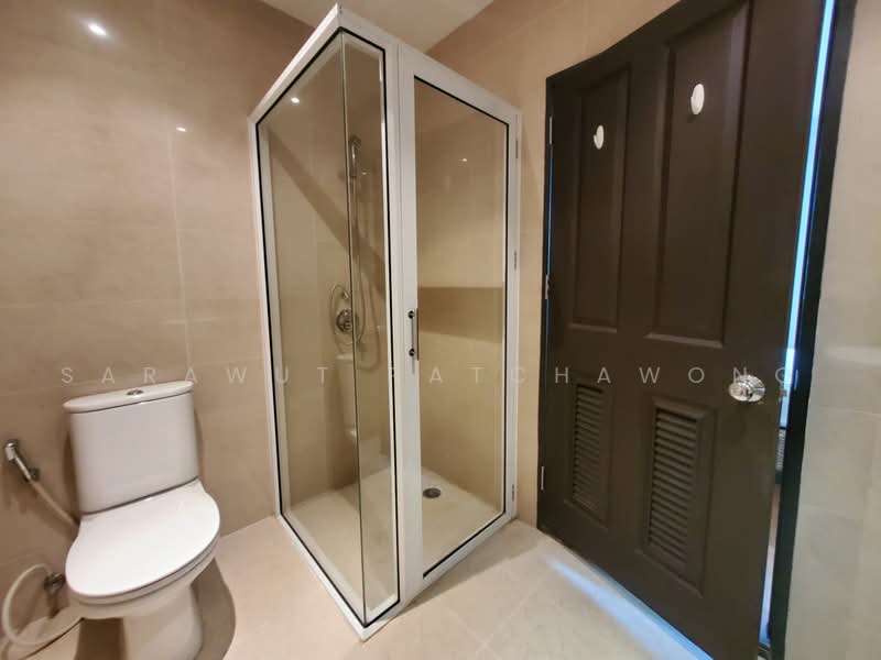 The Cadogan Private Residence, Bangkok, Soi Sukhumvit 39, Khlong Tan Nua, Watthana, Bangkok, 3 Bedrooms, 199 sqm, Condo For Sale, by Sarawut Ratchawong, 500480783 - DDproperty.com