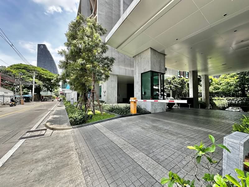Vtara Sukhumvit 36, Bangkok, 118 Soi Saen Sabai, Phra Kanong, Khlong Toei, Bangkok, 2 Bedrooms, 90 sqm, Condo For Rent, by Bangkok Residential, 500480786 - DDproperty.com