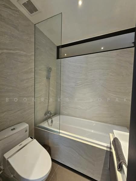 The FINE Bangkok Thonglor-Ekamai, Bangkok, Soi Ekamai, Khlong Tan Nua, Watthana, Bangkok, 2 Bedrooms, 56 sqm, Condo For Rent, by Boonraksa Sopak, 500480789 - DDproperty.com