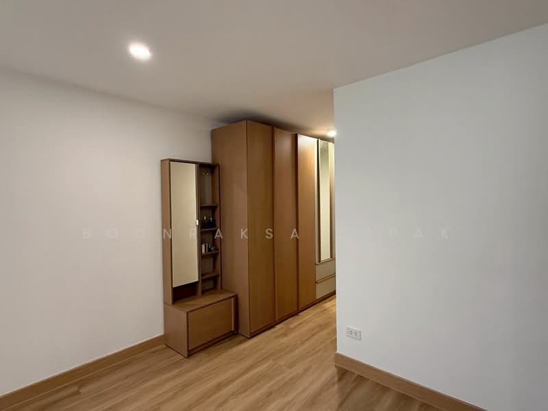 Raintree Villa, Bangkok, 108 198 Soi Sukhumvit 53, Khlong Tan Nua, Watthana, Bangkok, 1 Bedroom, 66 sqm, Condo For Rent, by Boonraksa Sopak, 500480806 - DDproperty.com