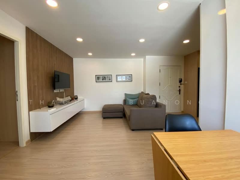 39 Suites, Bangkok, Sukhumvit 39, Khlong Tan Nua, Watthana, Bangkok, 2 Bedrooms, 65 sqm, Condo For Rent, by Thachaya Buanong, 500480809 - DDproperty.com