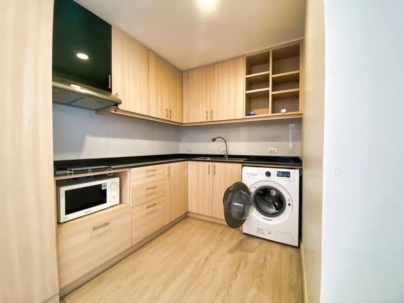 39 Suites, Bangkok, Sukhumvit 39, Khlong Tan Nua, Watthana, Bangkok, 2 Bedrooms, 65 sqm, Condo For Rent, by Thachaya Buanong, 500480809 - DDproperty.com