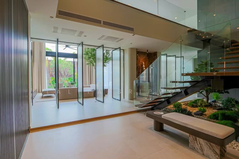 Alexandrite, Nonthaburi, Bang Talat, Pak Kret, Nonthaburi, 5 Bedrooms, 1,000 sqm, Villa For Sale, by Lalita Sriploy, 500480859 - DDproperty.com
