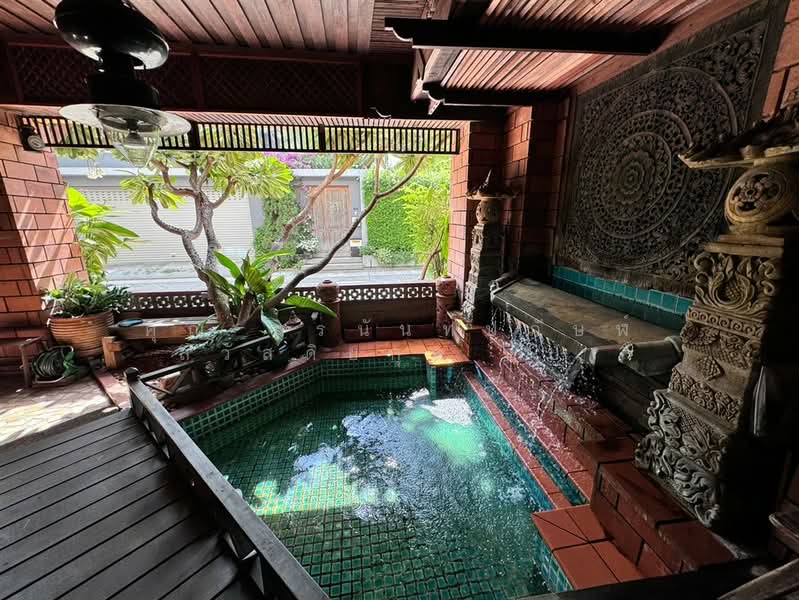 โฮมออฟฟิศ 4 ชั้น 47.6 ตร.ว. โฮมออฟฟิศ ซอยงามวงศ์วาน19 แยก 4, นนทบุรี, ถนนงามวงศ์วาน, บางเขน, เมืองนนทบุรี, นนทบุรี, 250 ตร.ม., ทาวน์เฮ้าส์ ขาย, โดย คุณ ภรนันท์ปภัษฬ์ สวัสดิยกุล (ปู), 500480872 - DDproperty.com