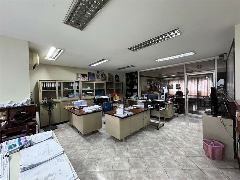 โฮมออฟฟิศ 4 ชั้น 47.6 ตร.ว. โฮมออฟฟิศ ซอยงามวงศ์วาน19 แยก 4, นนทบุรี, ถนนงามวงศ์วาน, บางเขน, เมืองนนทบุรี, นนทบุรี, 250 ตร.ม., ทาวน์เฮ้าส์ ขาย, โดย คุณ ภรนันท์ปภัษฬ์ สวัสดิยกุล (ปู), 500480872 - DDproperty.com