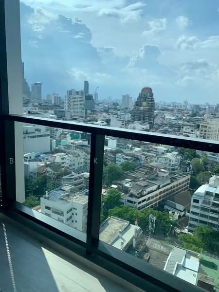 The Lofts Silom, Bangkok, Pramuan Road, Silom, Bang Rak, Bangkok, 1 Bedroom, 47 sqm, Condo For Rent, by Boonraksa Sopak, 500480887 - DDproperty.com