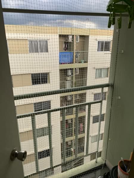 Lumpini Township Rangsit-Klong 1, Pathum Thani, 28 Rangsit-Nakhon Nayok Road, Khlong Chet, Khlong Luang, Pathum Thani, 2 Bedrooms, 43 sqm, Condo For Sale, by คุณติ๊ก, 500480906 - DDproperty.com