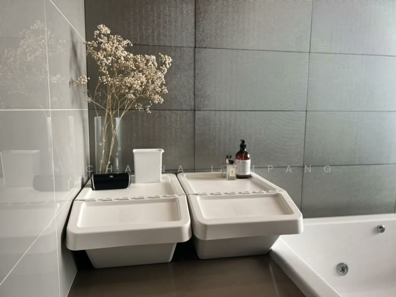 M Silom, Bangkok, 26 Narathiwas Ratchanakarin Road, Suriyawong, Bang Rak, Bangkok, 2 Bedrooms, 89 sqm, Condo For Sale, by Nicha Na Lampang, 500480919 - DDproperty.com