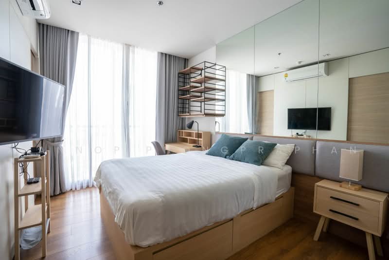 Park Origin Phrom Phong (Park 24), Bangkok, 68 Soi Sukhumvit 24, Khong Tan, Khlong Toei, Bangkok, 1 Bedroom, 30 sqm, Condo For Sale, by Sannop Phongpraphan, 500480921 - DDproperty.com
